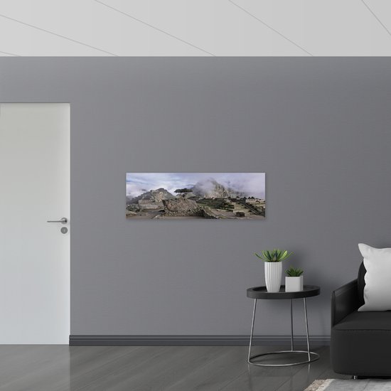WallClassics - Muursticker - Machu Pichu in de Mist - 120x40 cm Foto op Muursticker