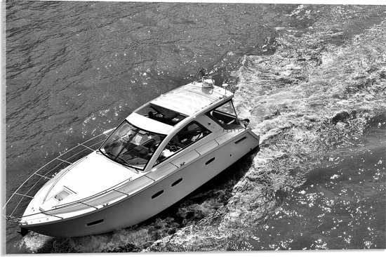 WallClassics - Acrylglas - Speedboot in Zwart Wit - 60x40 cm Foto op Acrylglas (Met Ophangsysteem)