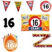 16 jaar versiering pakket - Versiering Verjaardag - Versiering 16 Jaar Verjaardag - Slingers - Gevelvlag - Ballonnen - Afzetlint - FolieBallon - Button