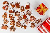 Branche latérale - emporte-pièce - 26 pièces - Noël - Cerf - Hiver - Père Noël - Bonhomme de neige - Maison - Cadeau - Bonhomme en pain d'épice - Boule de Noël - Horloges - Bonnet de Noel - Engel - Canne en bonbon -