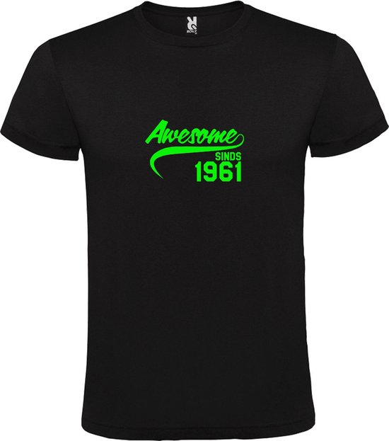 Zwart T-Shirt met “Awesome sinds 1961 “ Afbeelding Neon Groen Size M