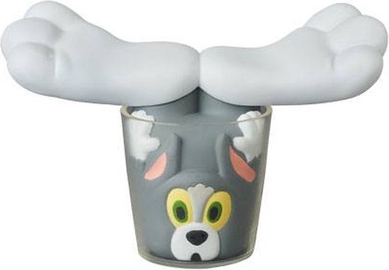 Tom & Jerry UDF Series 3 Mini Figuur Tom (Runaway to Glass Cup) 6 cm