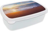 Broodtrommel Wit - Lunchbox - Brooddoos - Strand - Zee - Zon - Horizon - 18x12x6 cm - Volwassenen