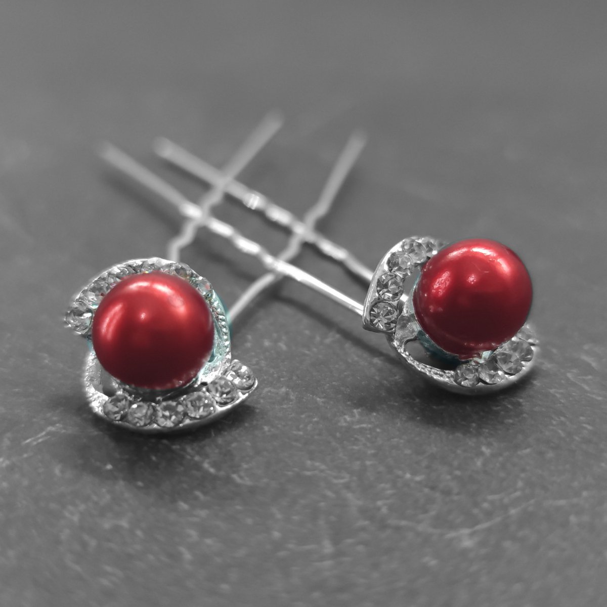 PaCaZa - Zilverkleurige Hairpins - Rode Parel - Diamantjes - 5 stuks