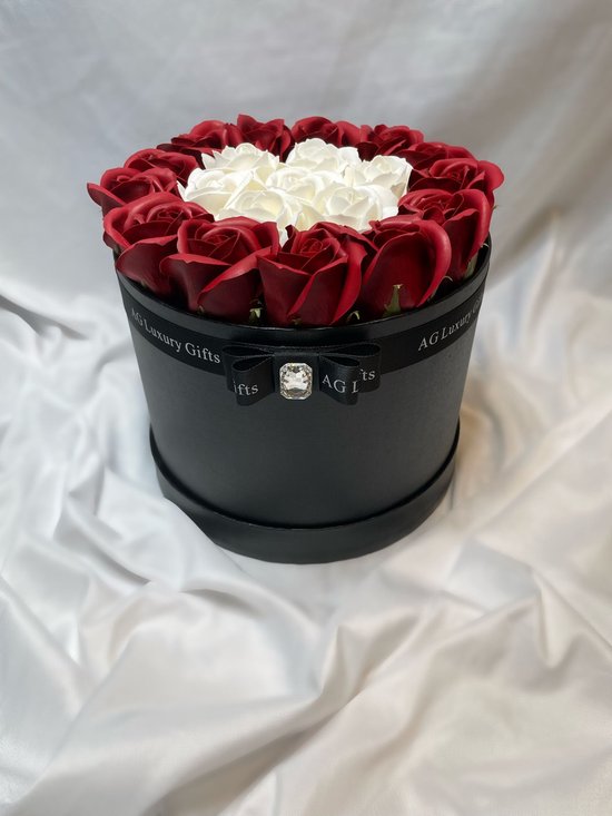AG Luxurygifts boîte à fleurs - boîte à roses - boîte cadeau - fête des mères - amour - cadeau - roses de savon - luxe - cadeau de luxe