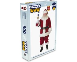 Puzzel De iconische kerstman rinkelt aan zijn bel op een witte achtergrond - Legpuzzel - Puzzel 500 stukjes - Kerst - Cadeau - Kerstcadeau voor mannen, vrouwen en kinderen