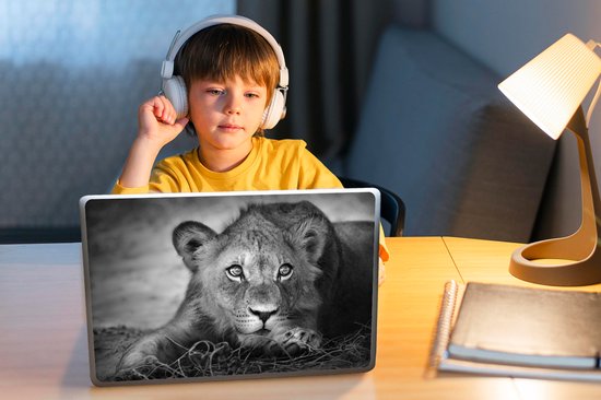 Laptop sticker - 11.6 inch - Wilde dieren - Leeuw - Natuur - Zwart - Wit - 30x21cm - Laptopstickers - Laptop skin - Cover