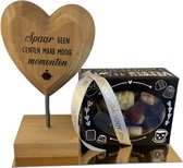 Wooden Heart - Spaar geen centen maar mooie momenten - Bonbons - Lint: Speciaal voor jou - Cadeauverpakking