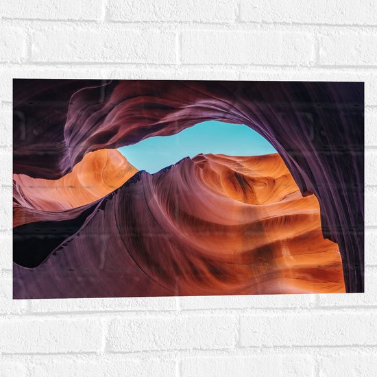 WallClassics - Muursticker - Bogen in Antelope Canyon - 60x40 cm Foto op Muursticker