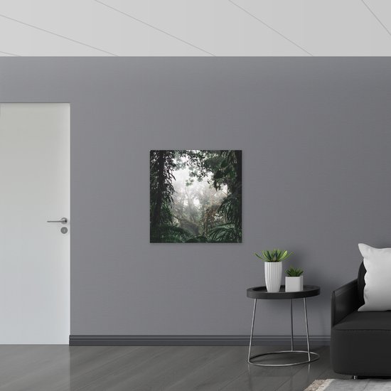WallClassics - Hout - Begroeiing in Regenwoud - 80x80 cm - 12 mm dik - Foto op Hout (Met Ophangsysteem)