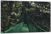 WallClassics - Tuinposter – Groene Brug in Bosgebied - 120x80 cm Foto op Tuinposter  (wanddecoratie voor buiten en binnen)