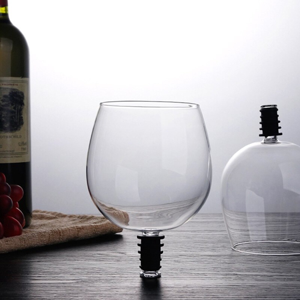 Wijnglas - Wijnfles glas - leuk cadeau voor de wijn drinker
