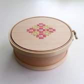 Cohana Magewappa opbergbox borduurring 15cm geel-roze