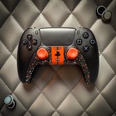 Afslag11 . Custom controller behuizing faceplate - geschikt voor de Playstation 5 controller - 'Midnight Convoy Orange' (zwart)