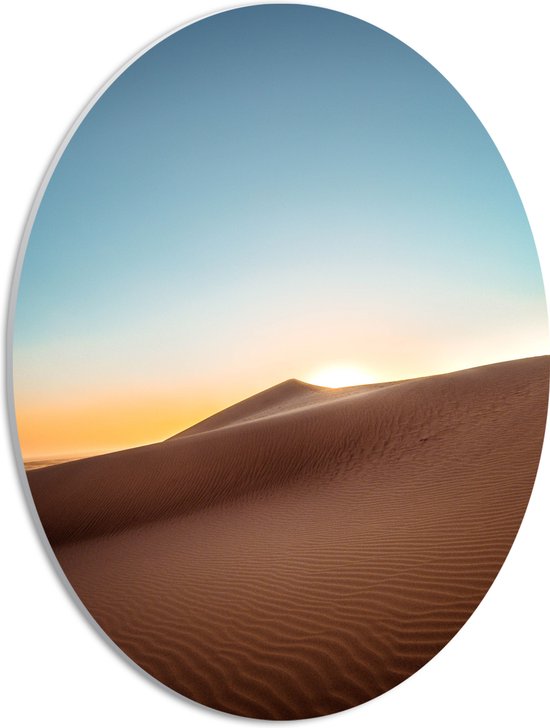 WallClassics - PVC Schuimplaat Ovaal - Hoge Duinen in de Woestijn - 30x40 cm Foto op Ovaal  (Met Ophangsysteem)
