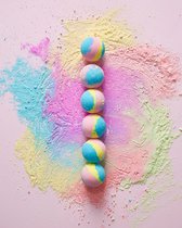 Rainbow bath bomb - regenboog - badbom - mooie kleuren