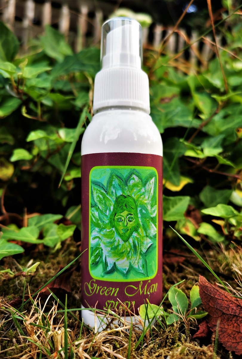 Goedkoopste Green Man Spray - Magical Aura Chakra Spray - In the Light of the Goddess - 100 ml