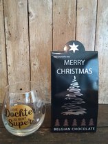Cadeauset-Pakket-Kerst-Kerstmis-Kerstpakket-Chocolade-Belgische Chocolade-Merry Christmas-Happy New year-Happy-Gelukkig nieuwjaar-waterglas-glas-wijnglas-dochter-lieve dochter-schoondochter-stiefdochter