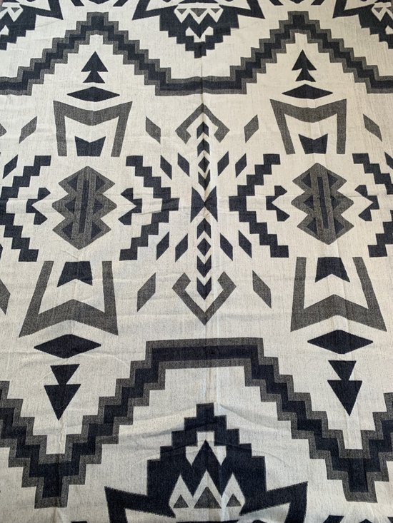 Dutch Lifestyle vloerkleed Matrix 1 beige/grijs/zwart - 160x230Cm | Leen Bakker Dutch Lifestyle vloerkleed Matrix 1 beige/grijs/zwart - 160x230Cm | Leen Bakker