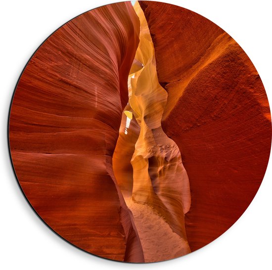 WallClassics - Dibond Muurcirkel - Smalle gang bij Antelope Canyon - 40x40 cm Foto op Aluminium Muurcirkel (met ophangsysteem)