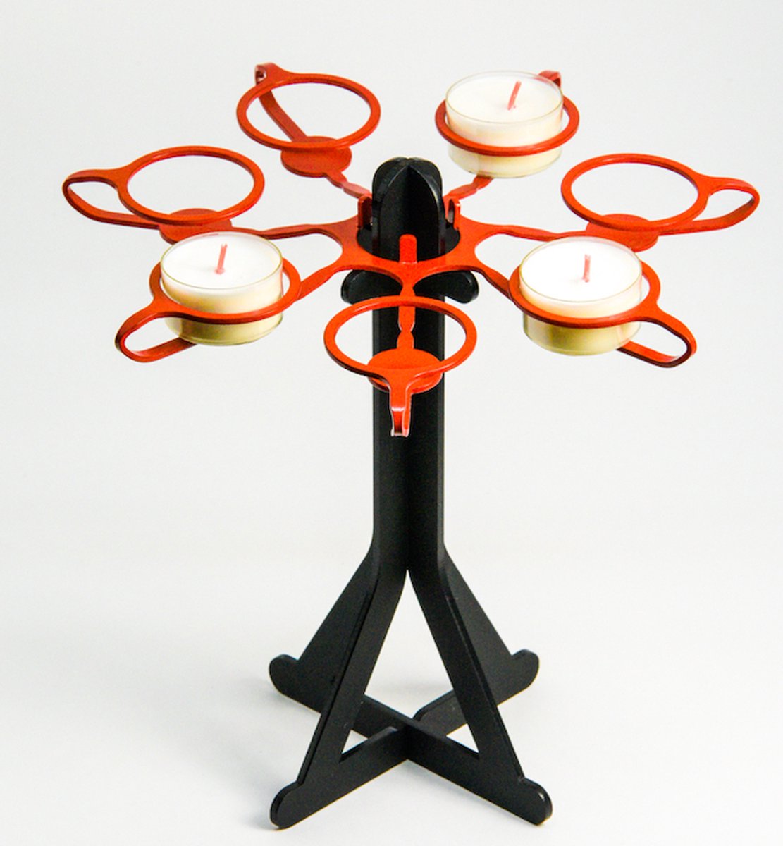 Rode Bloom DineLight kandelaar op StandIN