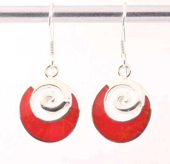 Fijne ronde zilveren oorbellen met rode koraal steen