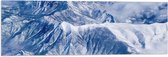 WallClassics - Drapeau - Nuages dans les Montagnes avec neige - Photo 90x30 cm sur drapeau en polyester