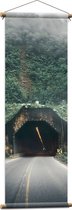WallClassics - Textielposter - Weg richting Tunnel in Berg - 40x120 cm Foto op Textiel