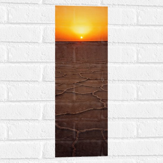 WallClassics - Muursticker - Namak Lake - Iran met Zonsondergang - 20x60 cm Foto op Muursticker