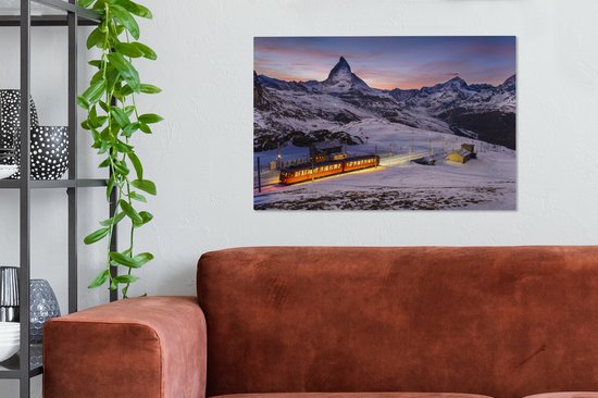 Peintures sur toile - Train à travers le paysage enneigé en Suisse au lever du soleil - 90x60 cm - Décoration murale