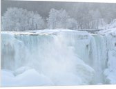 WallClassics - PVC Schuimplaat - Witte Winter Waterval - 100x75 cm Foto op PVC Schuimplaat (Met Ophangsysteem)