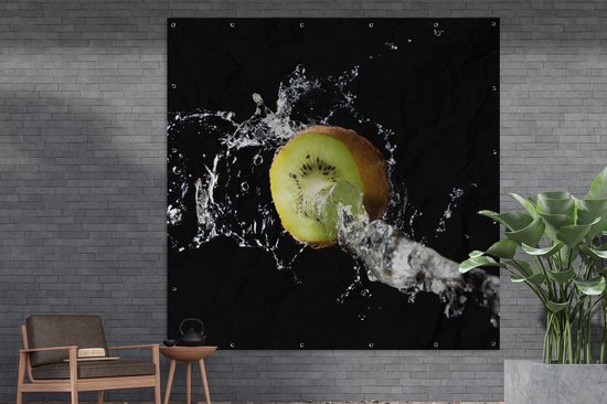 Tuin poster Kiwi - Fruit - Stilleven - Water - Zwart - 200x200 cm - Tuindoek - Buitenposter
