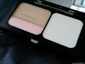 Givenchy Teint Couture 04 Elegant Beige -  long-Wearing Compact Foundation SPF 10 - PA++