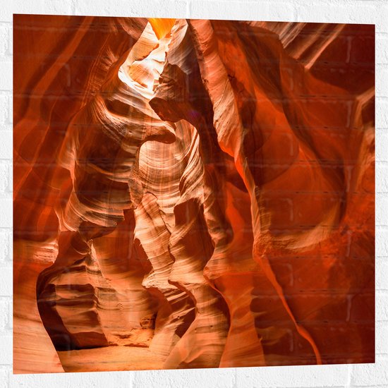 WallClassics - Muursticker - Antelope Canyon Gang in Ravijn - 80x80 cm Foto op Muursticker