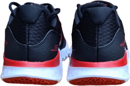 nike performance renew retaliation tr 2