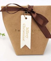 Kerstlabels - Merry Christmas incl. touw - Wit | Karton - Cadeaulabels - Label - Kerst | Cadeau - Gift Tag - Leuk verpakt - Geschenk - Kado - Versiering - Kerstpakket | DH collection