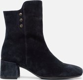 Manfield - Dames - Blauwe korte laarzen met lage hak - Maat 40 | bol.com