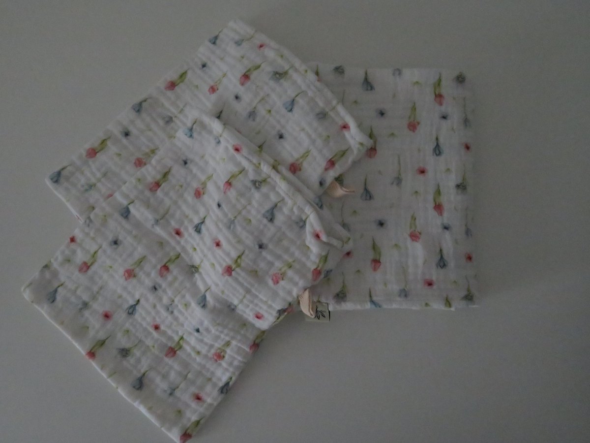 Goedkoopste Hydrofiele doek set - hydrofiele Multi doek- Swaddle - Inbakerdoek - Wikkeldeken- Omslagdoek Baby - Bad - washandjes - 70x70 cm - 100 katoen ( handgemaakt Sweet baby Bedstraw