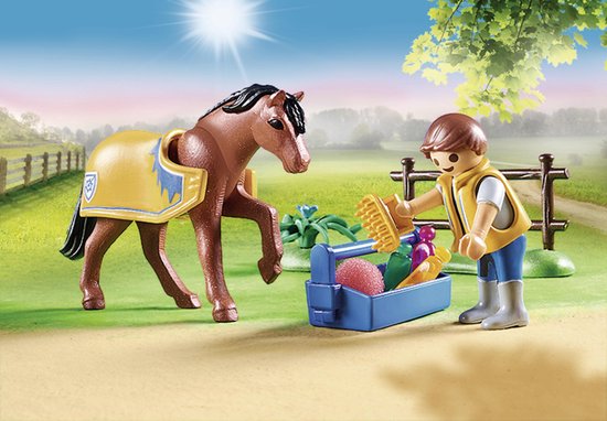 PLAYMOBIL Country  Grande ferme avec silo et animaux - 70132