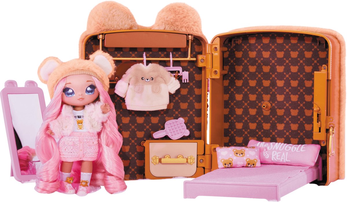 Na! Na! Na! Surprise 3in1 Backpack Bedroom Playset Sarah