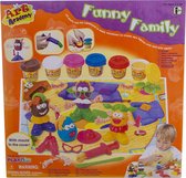 Funny Family boetseerklei set - de gekste personages creeren met 1001 mogelijkheden - creatief bezig zijn met kinderen - knutselen - kleien