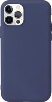 Apple iPhone 12 hoesje - Zwart - Siliconen