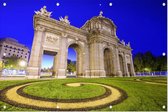 Puerta de Alcalá op het Plein van de Onafhankelijkheid in Madrid - Foto op Tuinposter - 120 x 80 cm