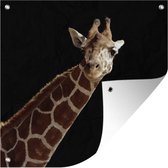 Tuinposters Giraffe portret voor zwarte achtergrond - 50x50 cm - Tuindoek - Buitenposter