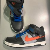 Nike Mogan Mid maat 37,5