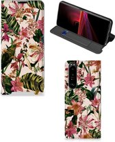 Hoesje ontwerpen Sony Xperia 1 III Smart Cover Valentijn Cadeautje Vrouw Bloemen
