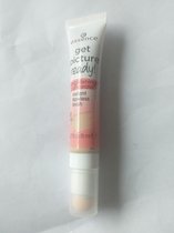 Essence get ready picture! brightening concealer #10 ivory
