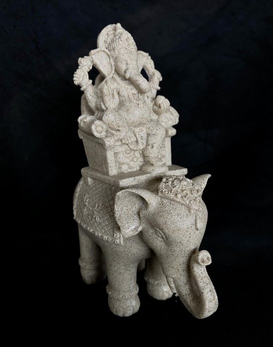 Ganesha met olifant van zandsteen 18.5cm Handgemaakte Boeddha