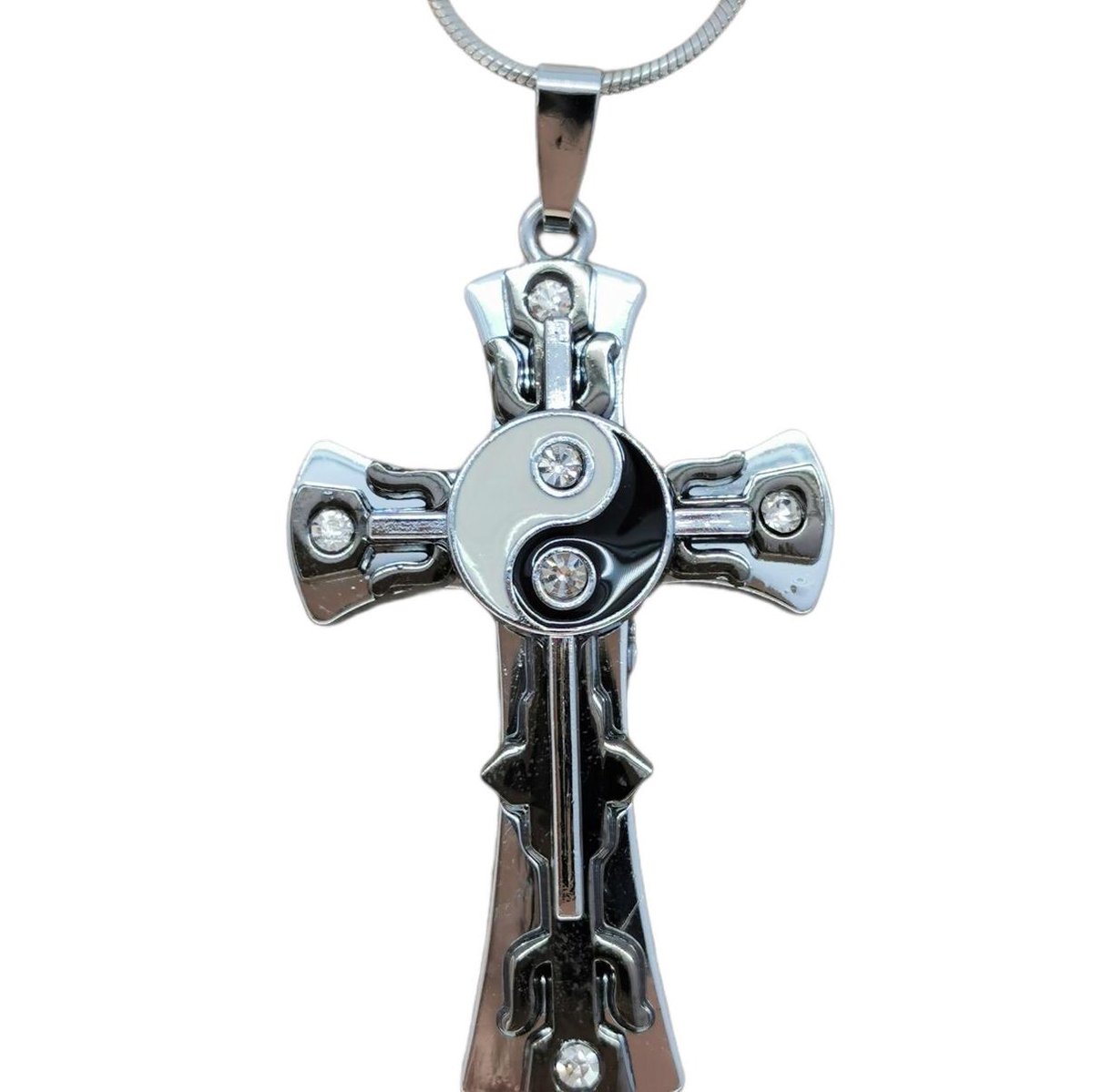 Stoer edelstaal hanger 3 kruizen met middenin Yin Yang met gratis zwart leer ketting.