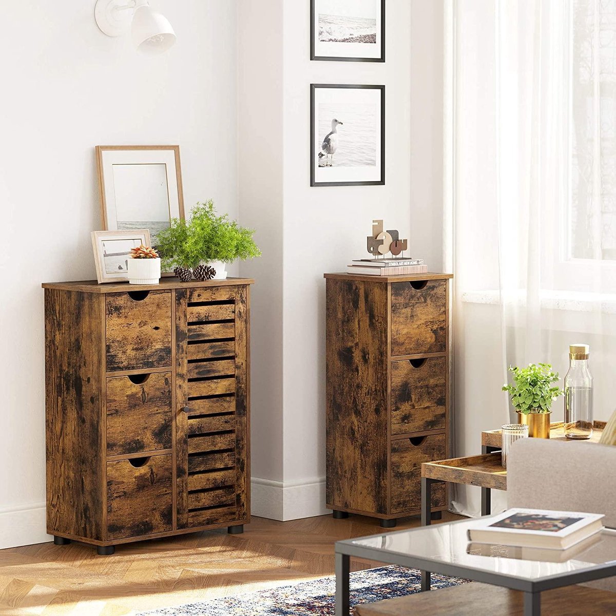 VASAGLE Opbergkast, kast, dressoir, met 2 lameldeuren, 2 in hoogte verstelbare planken, voor badkamer, woonkamer, slaapkamer, hal, rustiek bruin BBK142X01